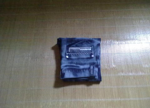 怎样叠裤子好看