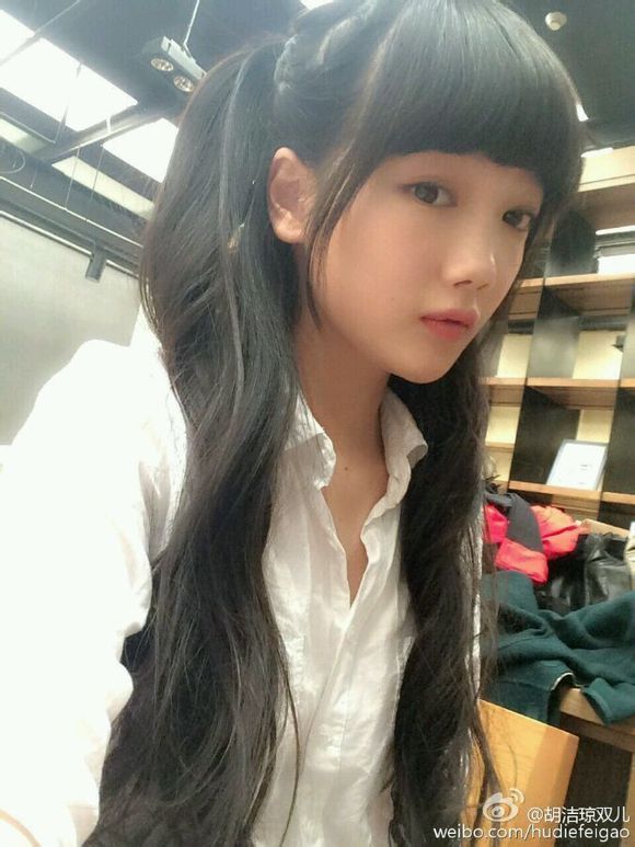 报告老板贺岁片最后一集女演员