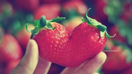 种出畸形草莓是什么原因
