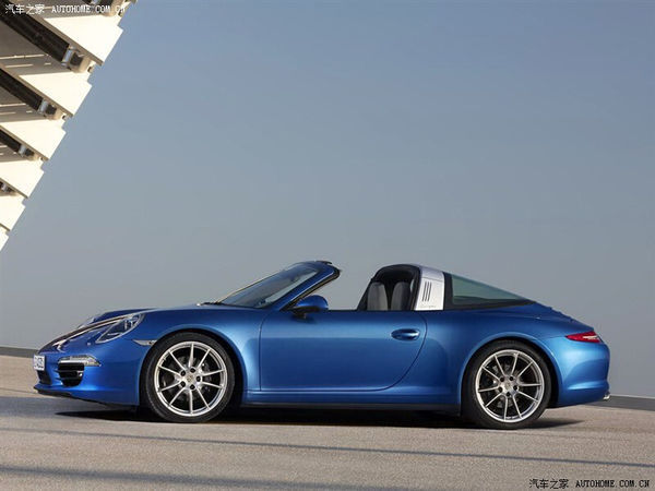 2014款保時捷911 targa 4 3.6l 是敞篷的麼?