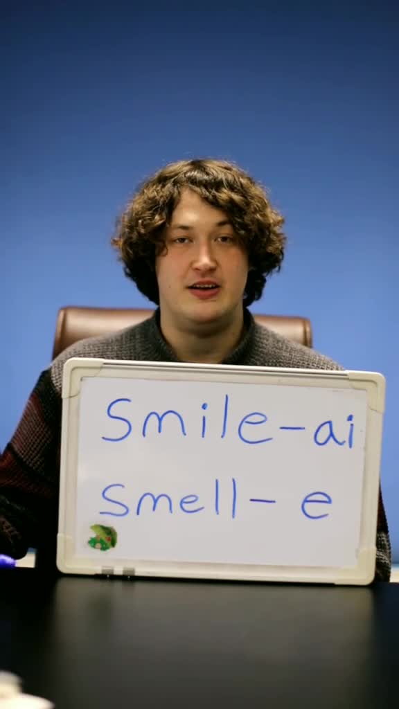 smell  闻)和smile(微笑)这两个单词你真的能正确发音吗