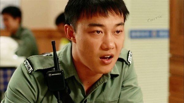 神经侠侣中陈奕迅的警号是什么