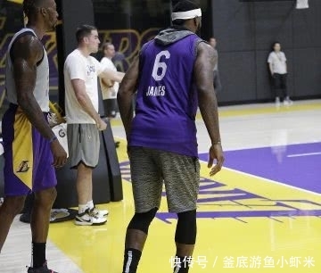 詹皇35岁生日邀浓眉