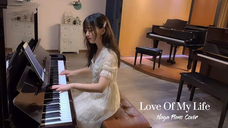 [图]钢琴弹奏《Love Of My Life》