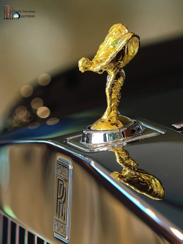 小金人标志是什么车_360问答