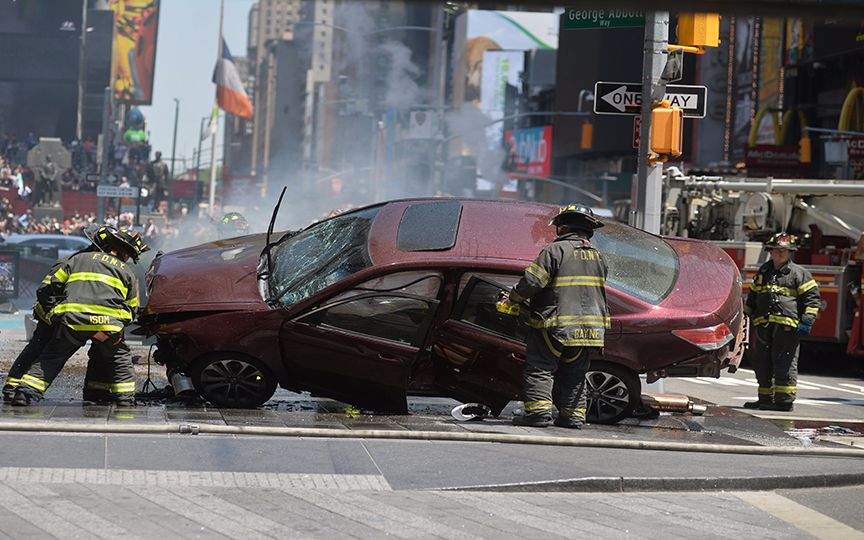 事故警世钟:高速公路发生意外,清洁人员不幸被撞,这种情况一定要预防