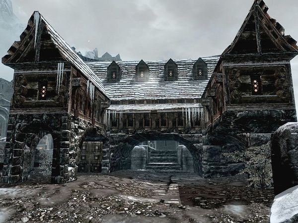 上古卷轴加入黑暗兄弟会时找不到风盔城的小女孩,具体位置在哪?