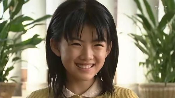 这个日本小女演员叫什么名?演过什么电影?