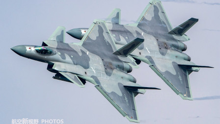 中国空军 歼20隐形战斗机 双机飞行堪称完美