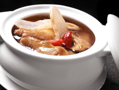 天麻炖汤要放多少