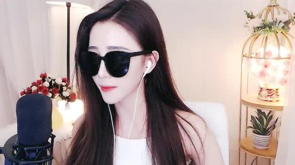 这首《 b>断情笔 /b>》唱得我热血沸腾!