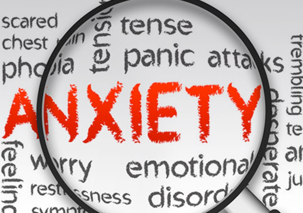 having features of both conversion disorder and anxiety neurosis