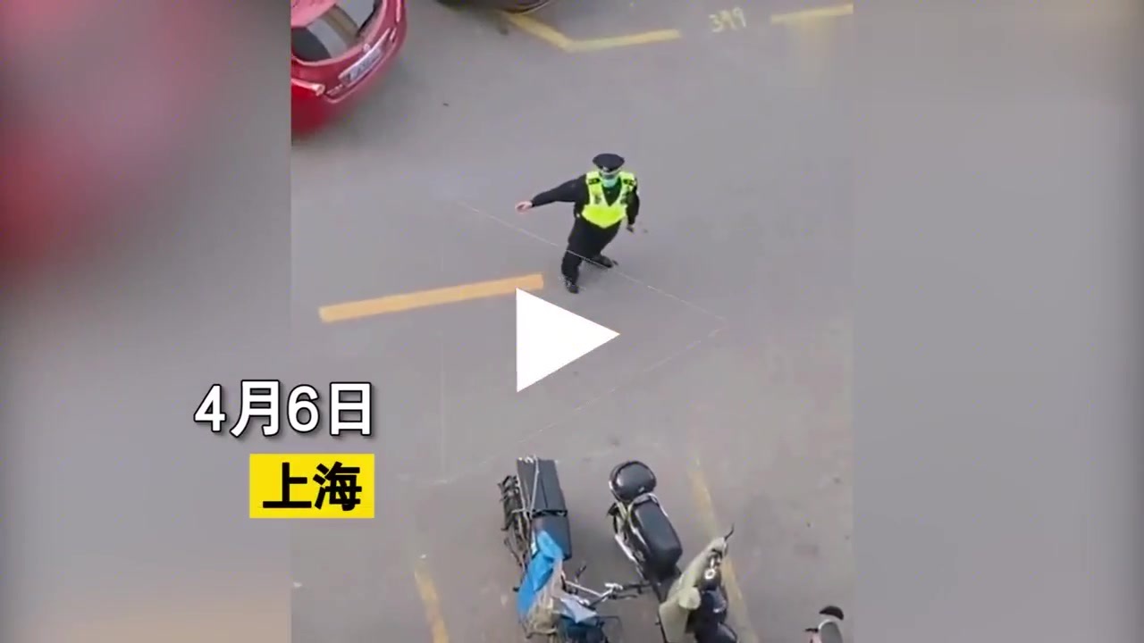 [图]上海一警官喊话居民不要私自外出,一番“控诉”让人泪目:孤勇者