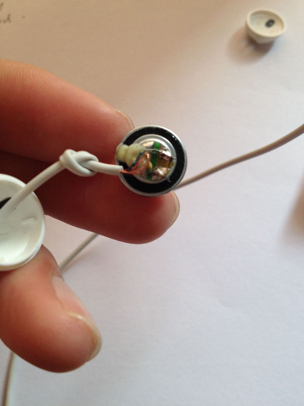 请问一下苹果耳机的线断了,怎么修呢?