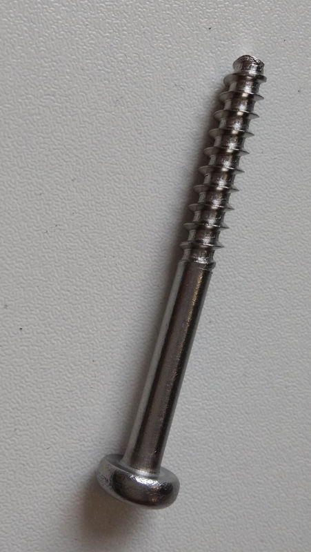 这个螺丝是M5非标的,但是这种螺距有标准