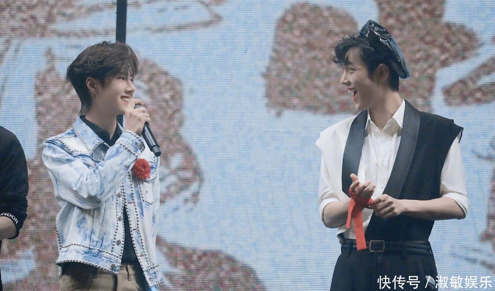 肖战王一博现场唱陈情令