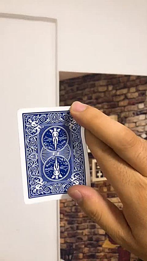 单手飞牌回旋牌教学视频,抓紧下载