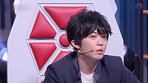  b>最强大脑 /b>:【星有灵犀】日本选手完成三题,戚薇着急到不行了