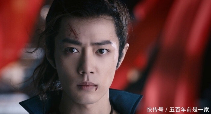 肖战跨年演出太惊艳