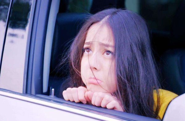 手臂上的动脉在哪?越详细越好?人生如此灰暗,不如一刀了之