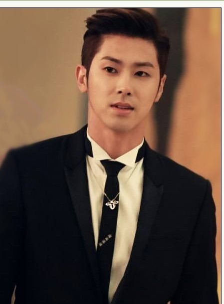 【求出处】求这张郑允浩的图的出处啊啊啊!