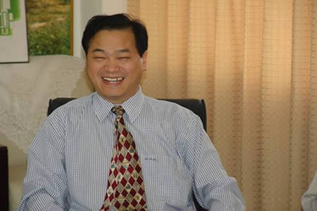 男,1969年11月出生,重庆大足人,博士,副教授,硕士生导师.