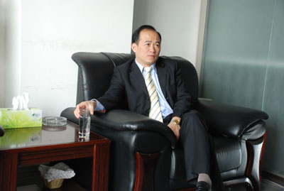 其内容中显示:东星航空原董事长兰世立已于当日出狱,要求不要予以传播