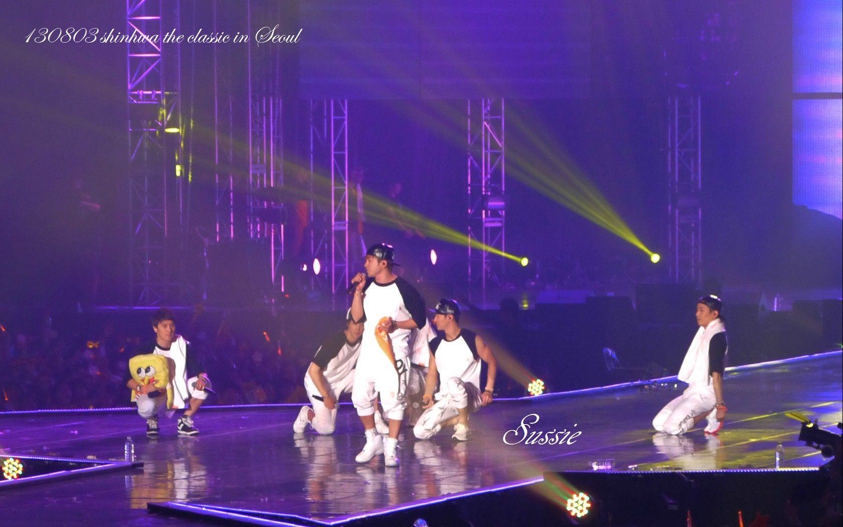 [图]【SHINHWA】2002 Perfect Man+I Pray 4 You+Hero+Free+In Your Love 打歌 合集