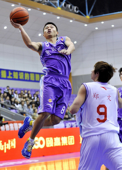 华侨大学篮球队刘骏峰是哪里人