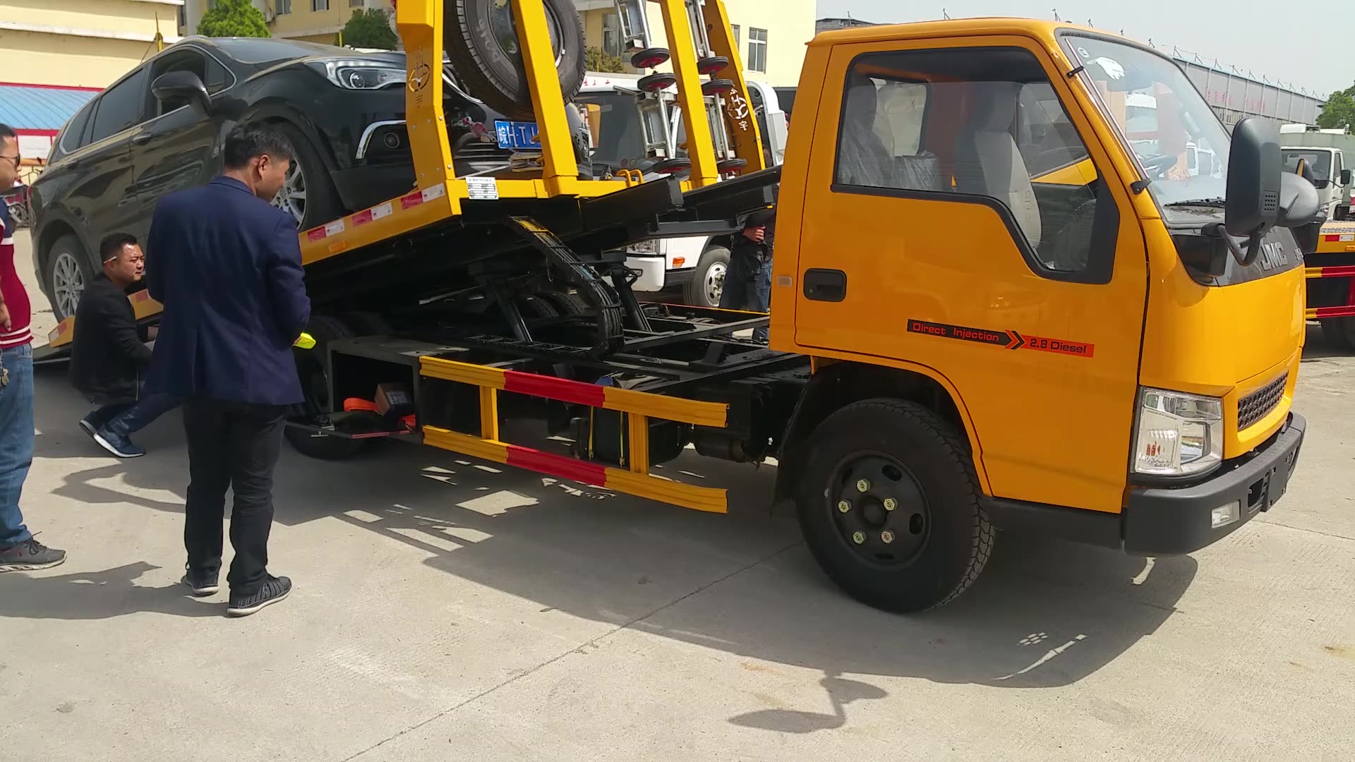 江铃4吨一拖二清障救援 b>拖车视频 /b>微信