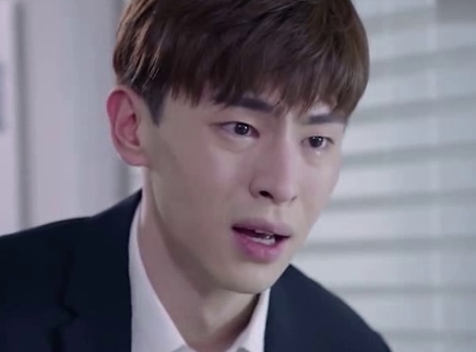 《海棠经雨胭脂透》邓伦哭戏合集:虐!好想给我伦擦眼泪