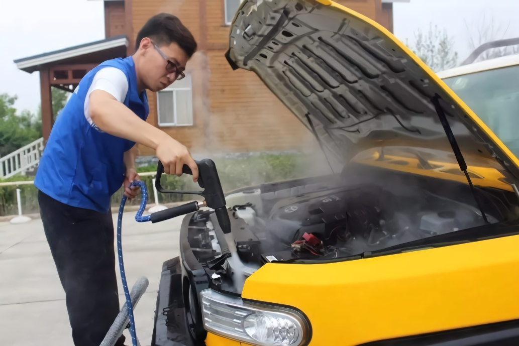 蒸汽洗车真的能洗干净吗,会不会伤车漆?弄明白了别被坑