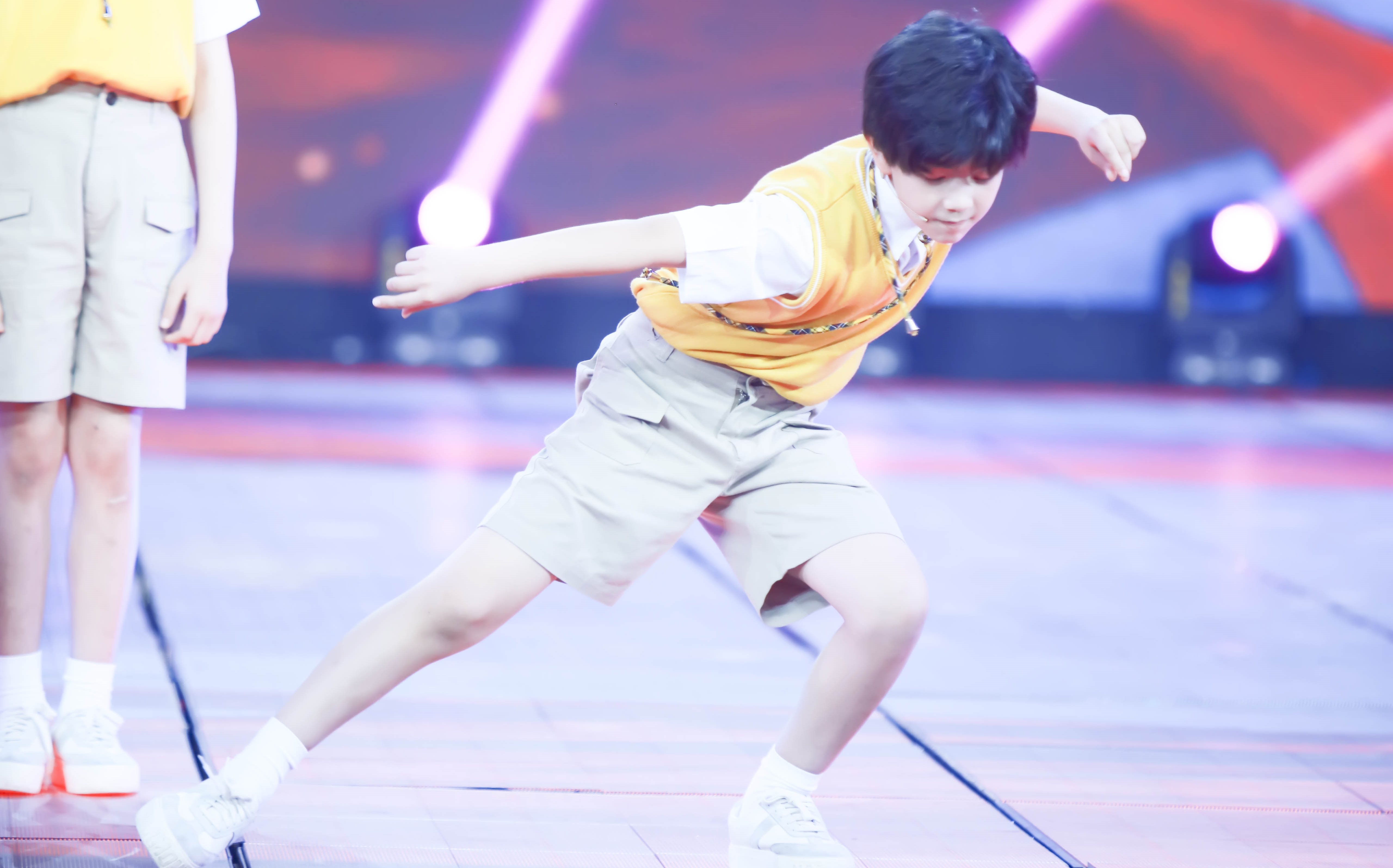 【yhboys 李林孖】170626 中国戏歌 李林孖舞蹈solo focus