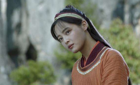 海棠朵朵的扮演者是谁?