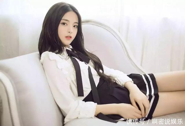 关晓彤鹿晗领证情侣