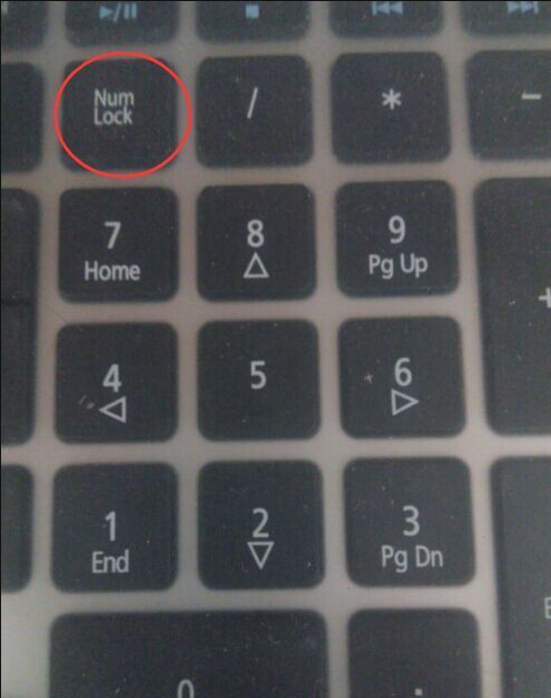 台式电脑键盘锁是哪个键?