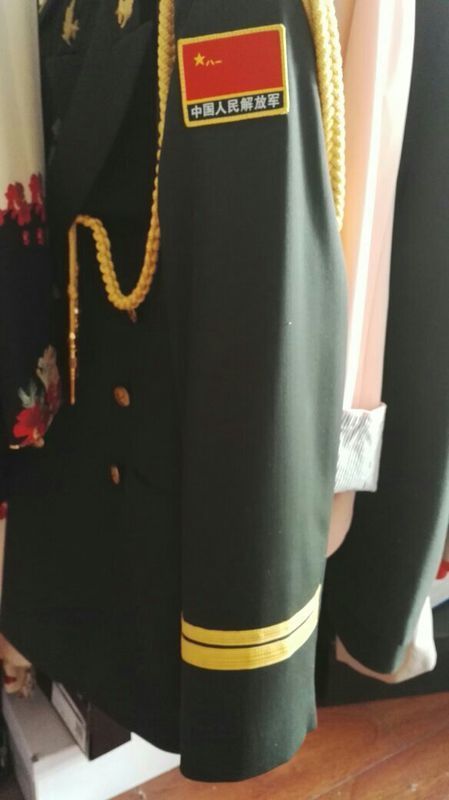 07试陆军军官到底有几种礼服?为什么名为校尉