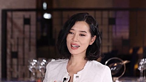 星月对话 2020 余男鸡尾酒首秀,有模有样获赞赏