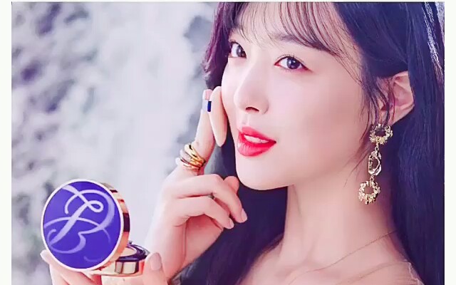 【崔雪莉】雅诗兰黛气垫广告——美到我失语