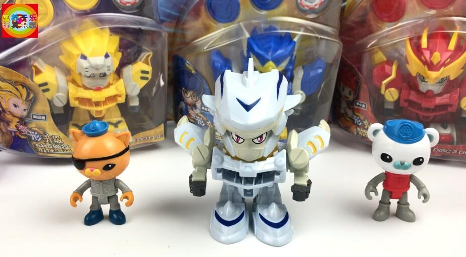 激战奇轮蓝鲨变形武装!海底小纵队巴克和呱唧玩射击玩具