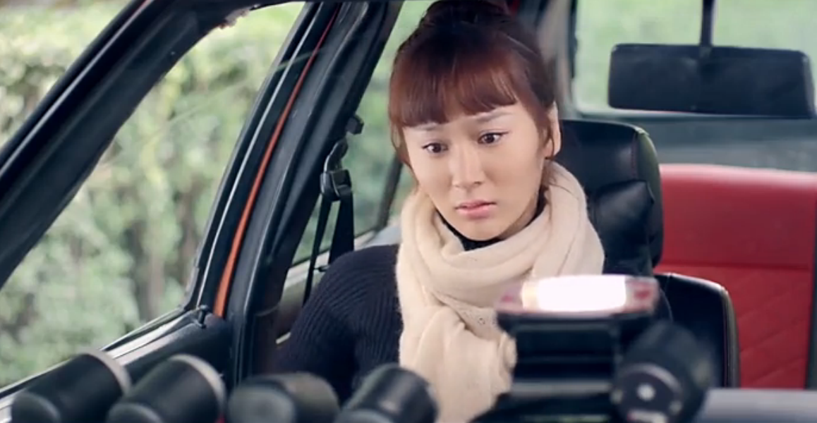 孙倩刘地到社区找周影 原来这是骗人钱财的组织-热门影视精彩片段-.