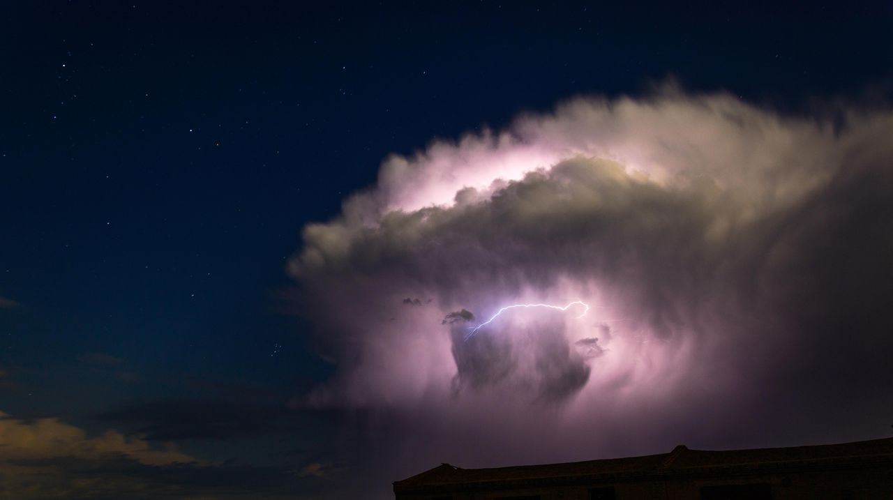 [图]一分钟了解暴风骤雨