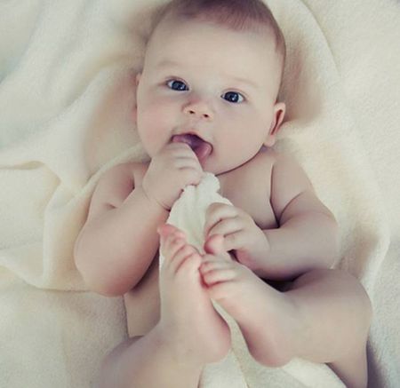 小孩睡觉起来口臭是什么原因