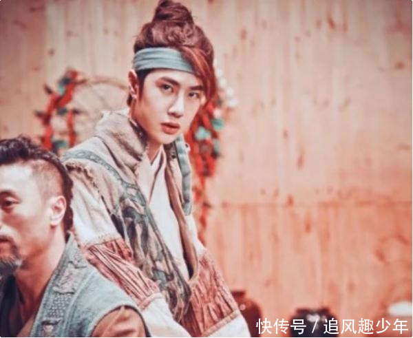 在朋友评论怎么发表情