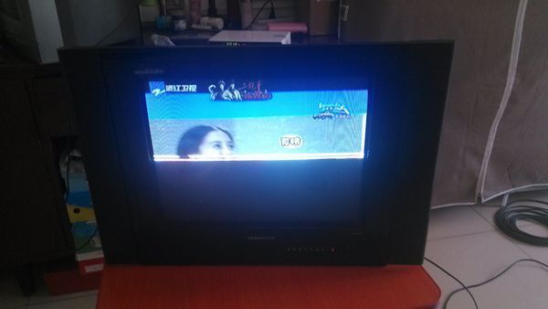 创维电视机只有一半图像是怎么回事