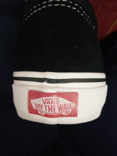 万斯经典款,求辨别真假