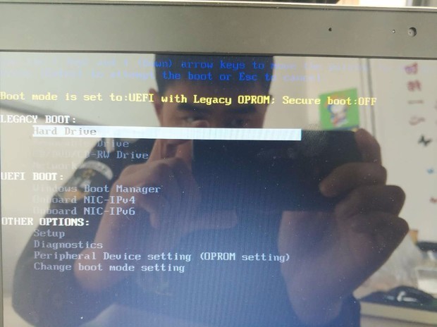 戴尔笔记本7537更换固态硬盘之后系统每次启