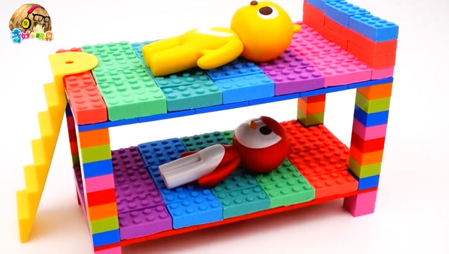 diy彩色动力沙乐高 双层床幼儿园过家家玩具