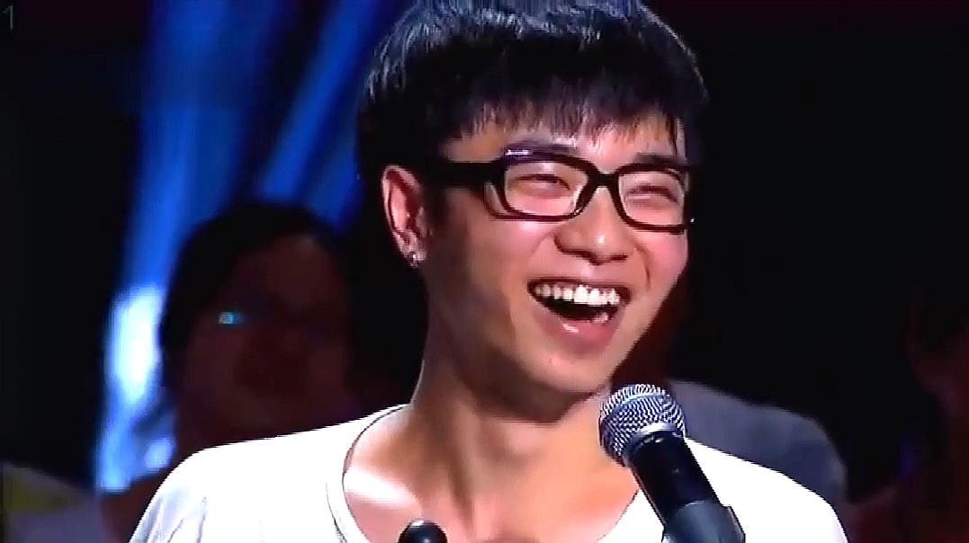 当年 b>华晨宇海选 /b>无字歌 b>视频 /b>:参加快男海选直接晋级,冠军