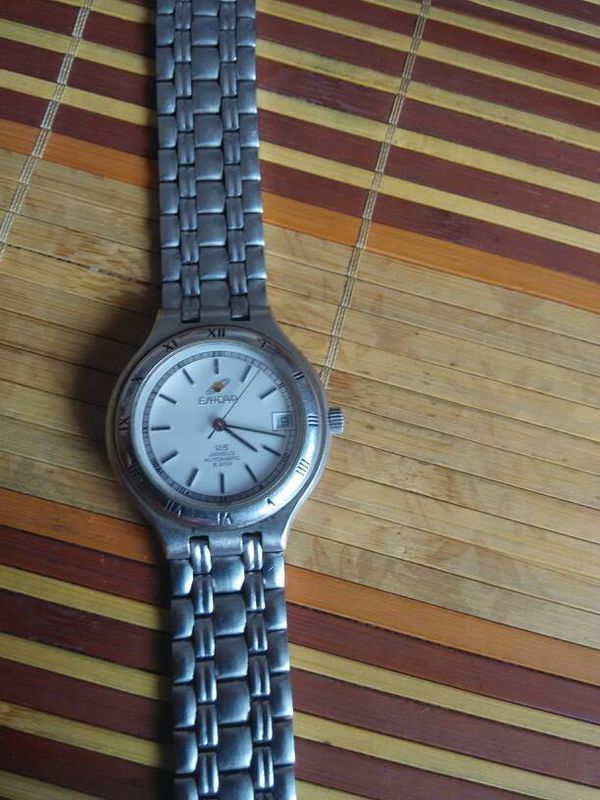 英纳格手表型号2165.50.20背后金壳多少钱